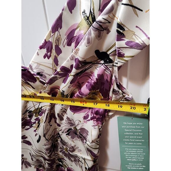 NEW LONDON STYLE NIGHTS Cap Sleeve V Neck Satin Purple Floral Midi Dress Size 12 - Picture 8 of 10